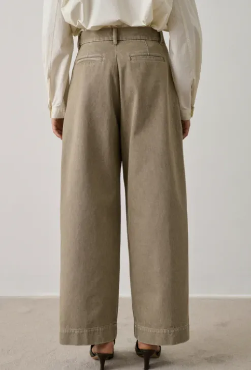 Soeur-Pantalon-Devy-Beige-Dos.webp