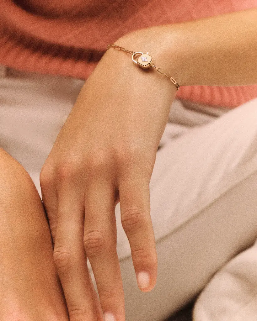 pascale-monvosin-ginger-bracelet-blanc (1).webp