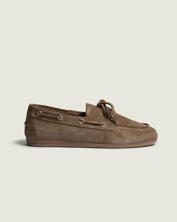 Posa-Boatloafer-brushed-suede-light-chocolate-coté.webp