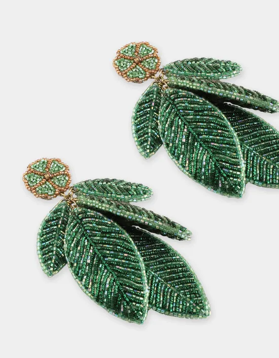 OliviaDar-Boucle-Oreille-Feuille-Green-Détails.webp