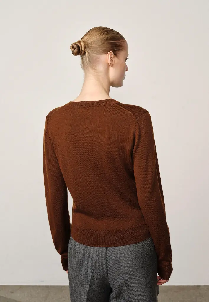 Roselle-Cardigan-Toffee.webp