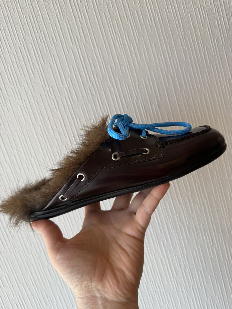 Posa-Mul-Hairy-Fur-Box-Leather-Burgundy