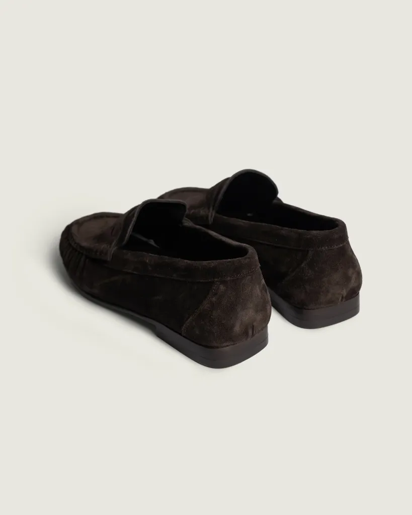 Posa-Penny-loafer-wrinkle-suede-dark-brown-arrière.webp