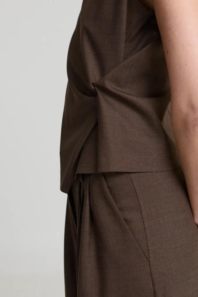 Camille-Pantalon-Brun chiné détail.webp