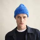 Le bonnet Royal Azure porté.webp