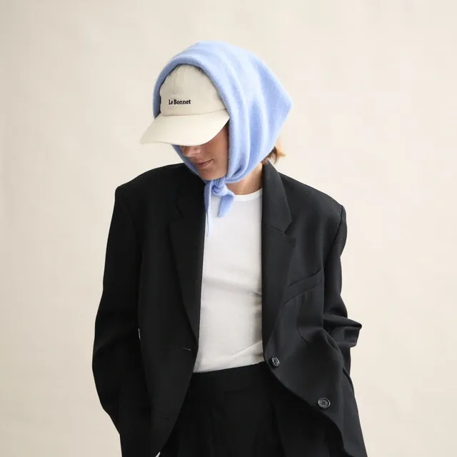 Bandana Light Blue Sky porté.webp