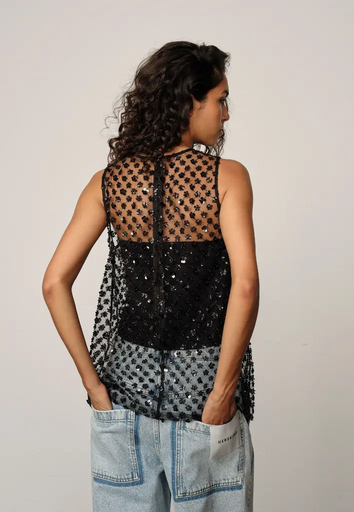 Jan Top Black 3.webp