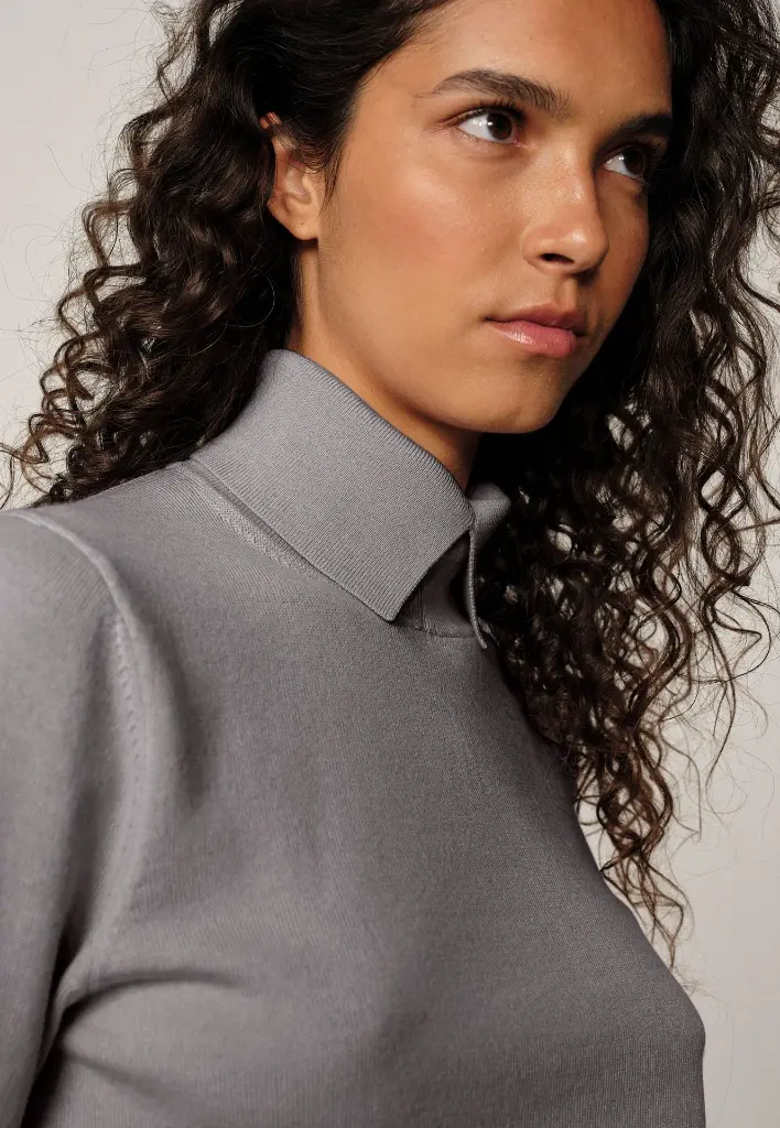 Perry Knit Blouse Light Grey 3.webp