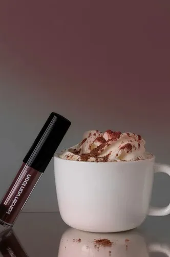 KarolinVanLoon-Lip-Gloss-Cacao.webp