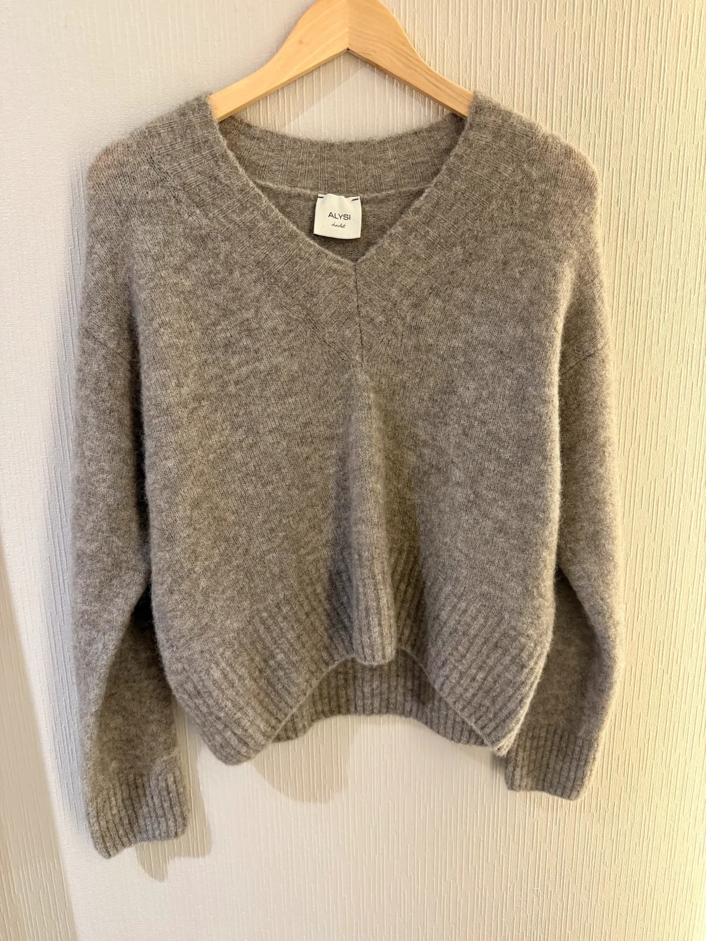 ALYSI Pull Maglia Soft Alpaca Scollo Mandorla