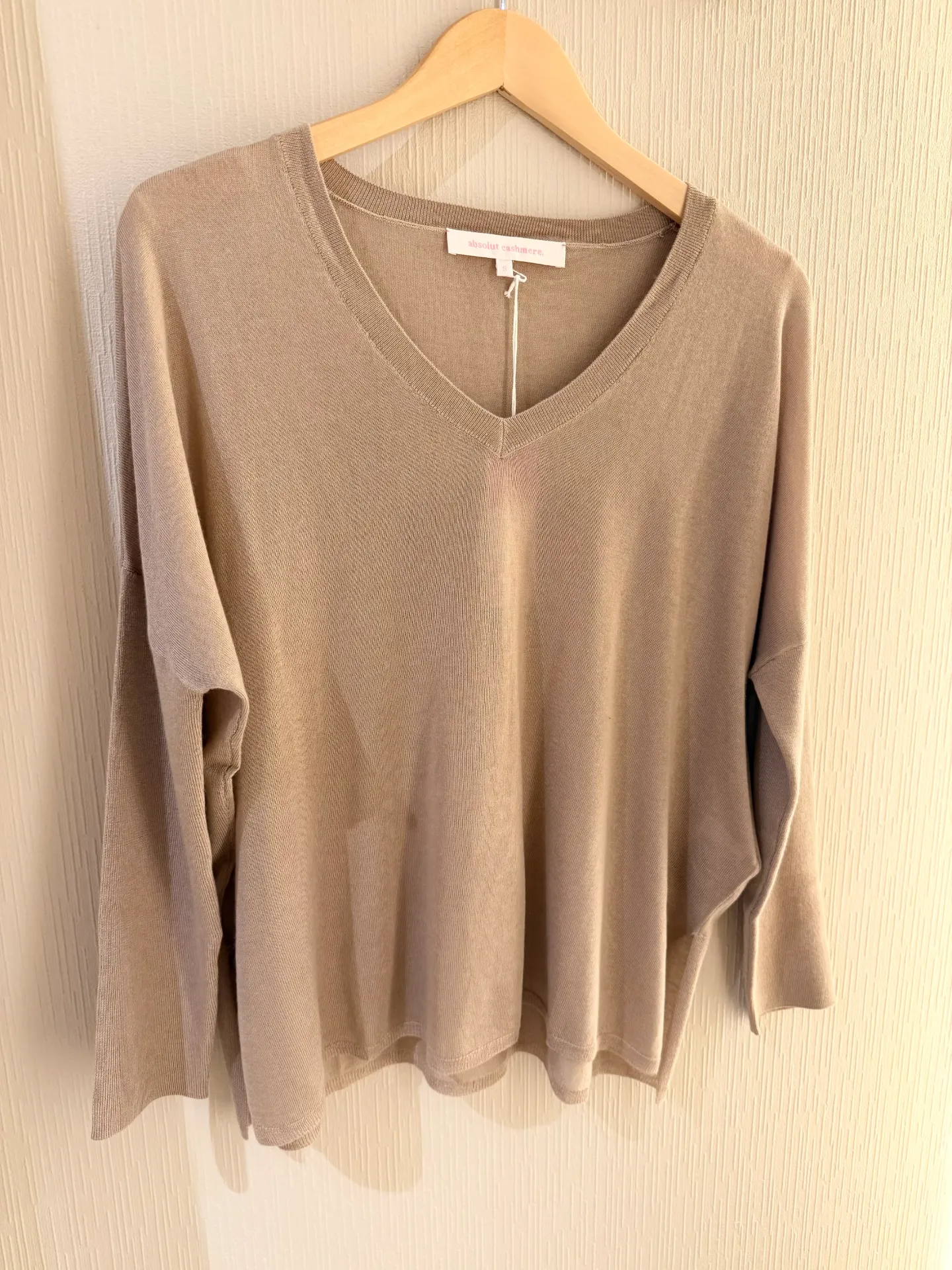 ABSOLUT CASHMERE. Meryl Terre (S)