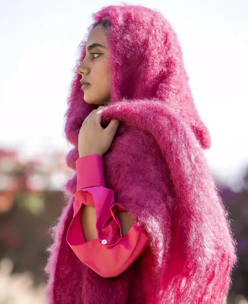 LULAH Echarpe Mohair Fluffy Tassels Fuchsia