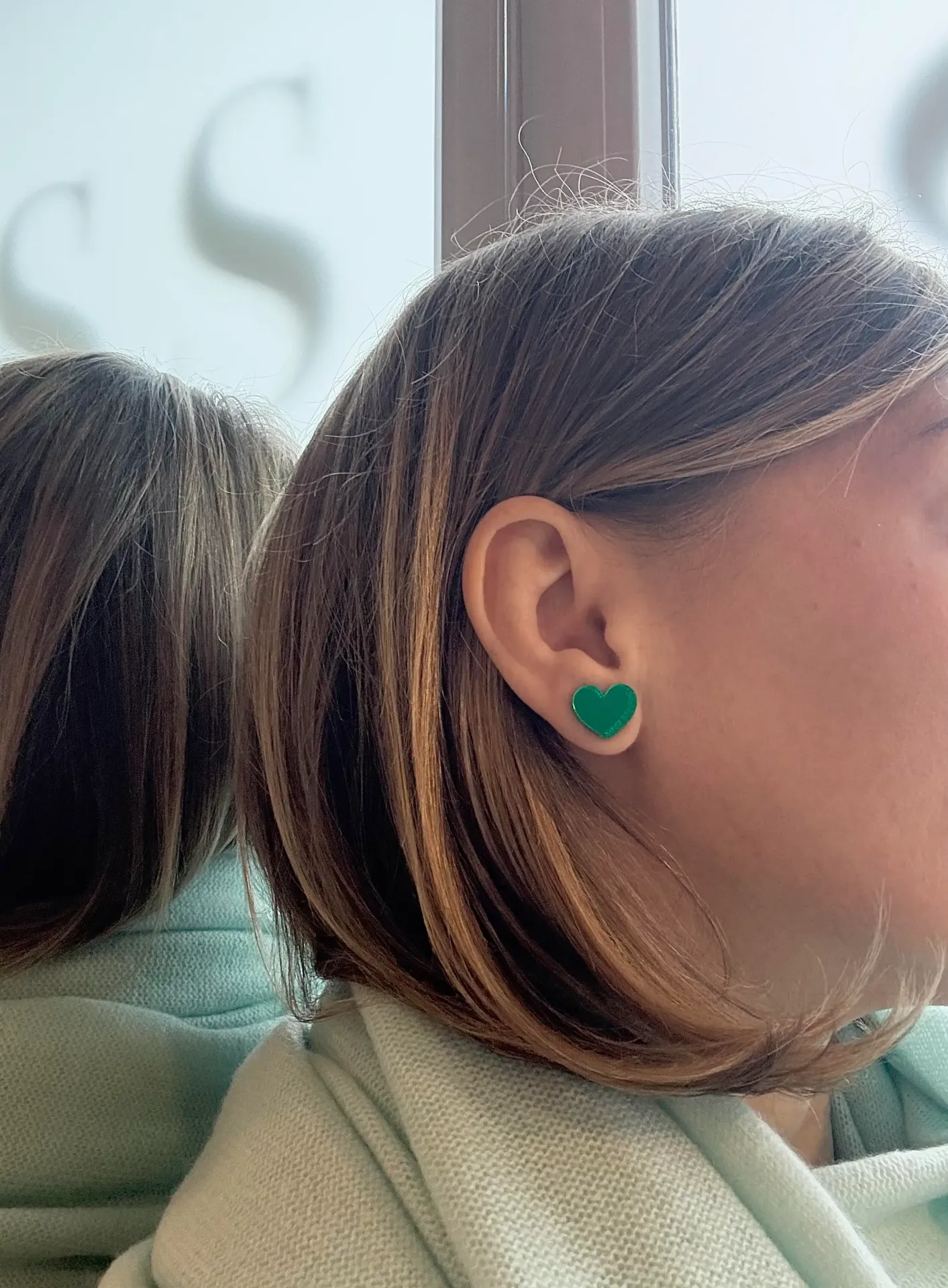 [Bijoux] IRENE HUSSEIN - Boucles d'Oreille Coeur Vert Lagon