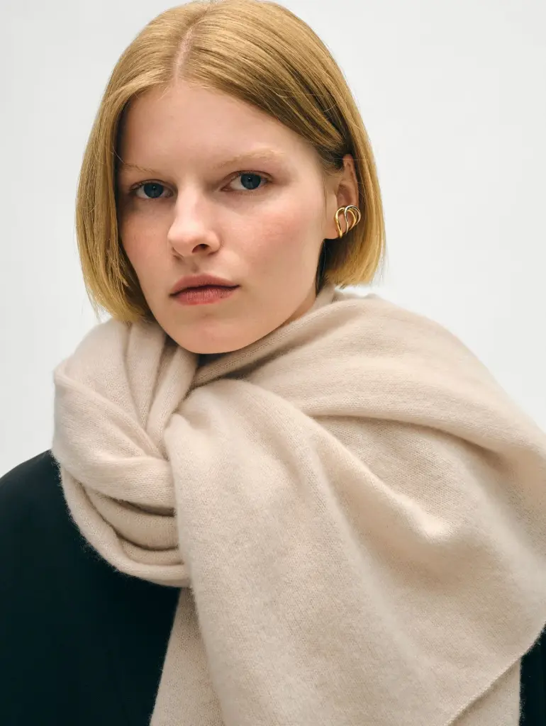 WHITE + WARREN Echarpe Cachemire Travel Wrap Natural Heather