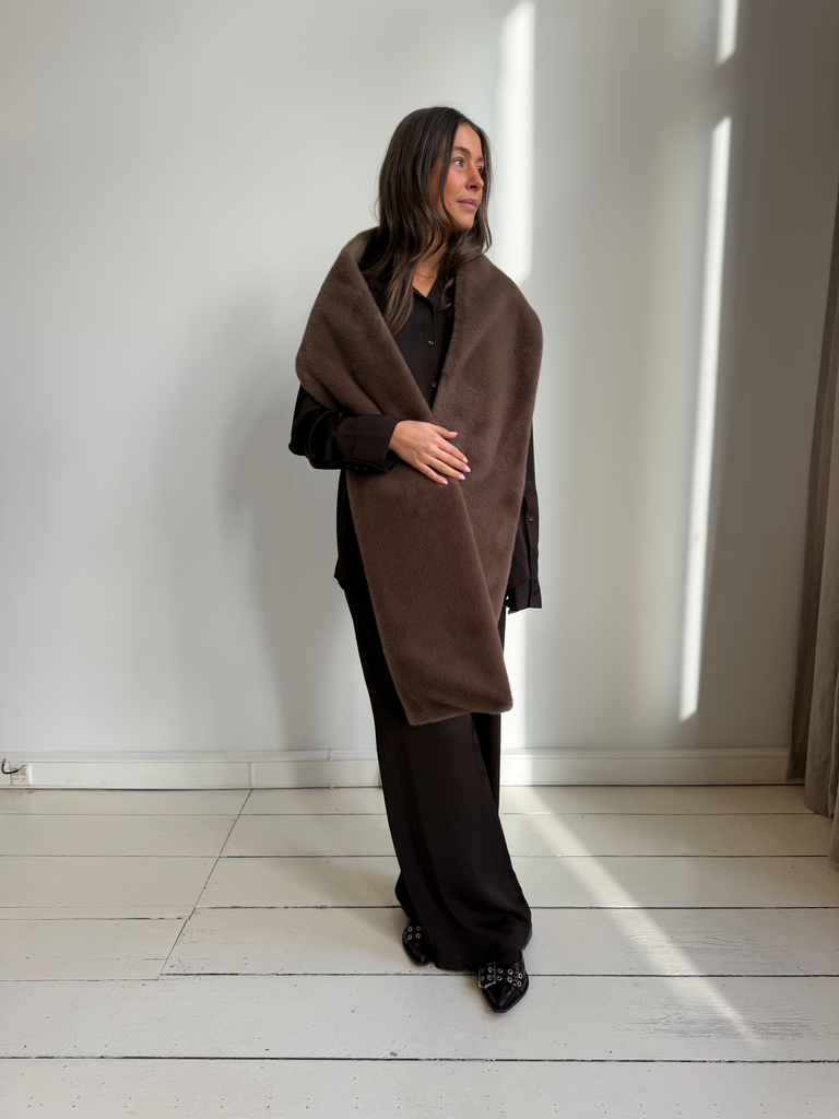 LIVTHELABEL Echarpe Marco Brown