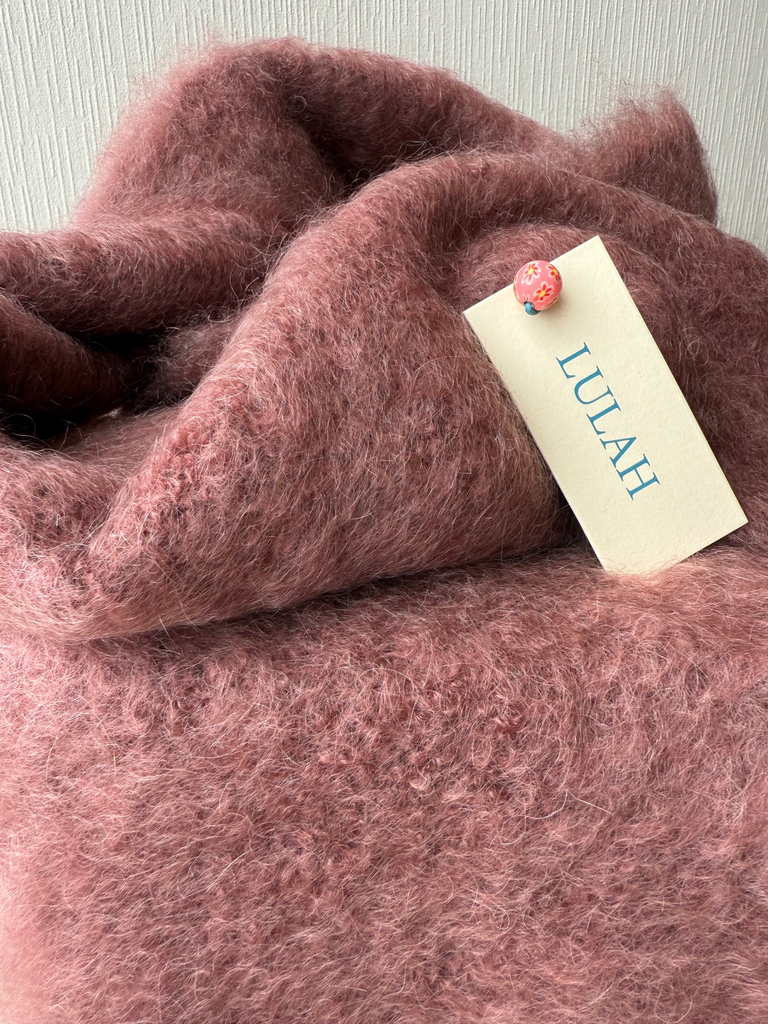 [AW26] LULAH New Echarpe Fluffy Tassels Pale Redwood
