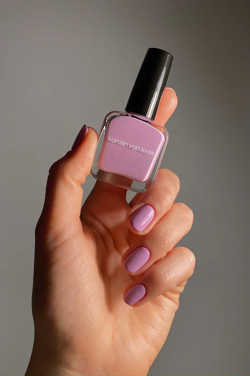 KAROLIN VAN LOON 43 Lavande Léger Vernis à Ongles