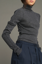 SOEUR Col roulé Lois ajusté à coutures apparentes en laine flammée Gris Anthracite