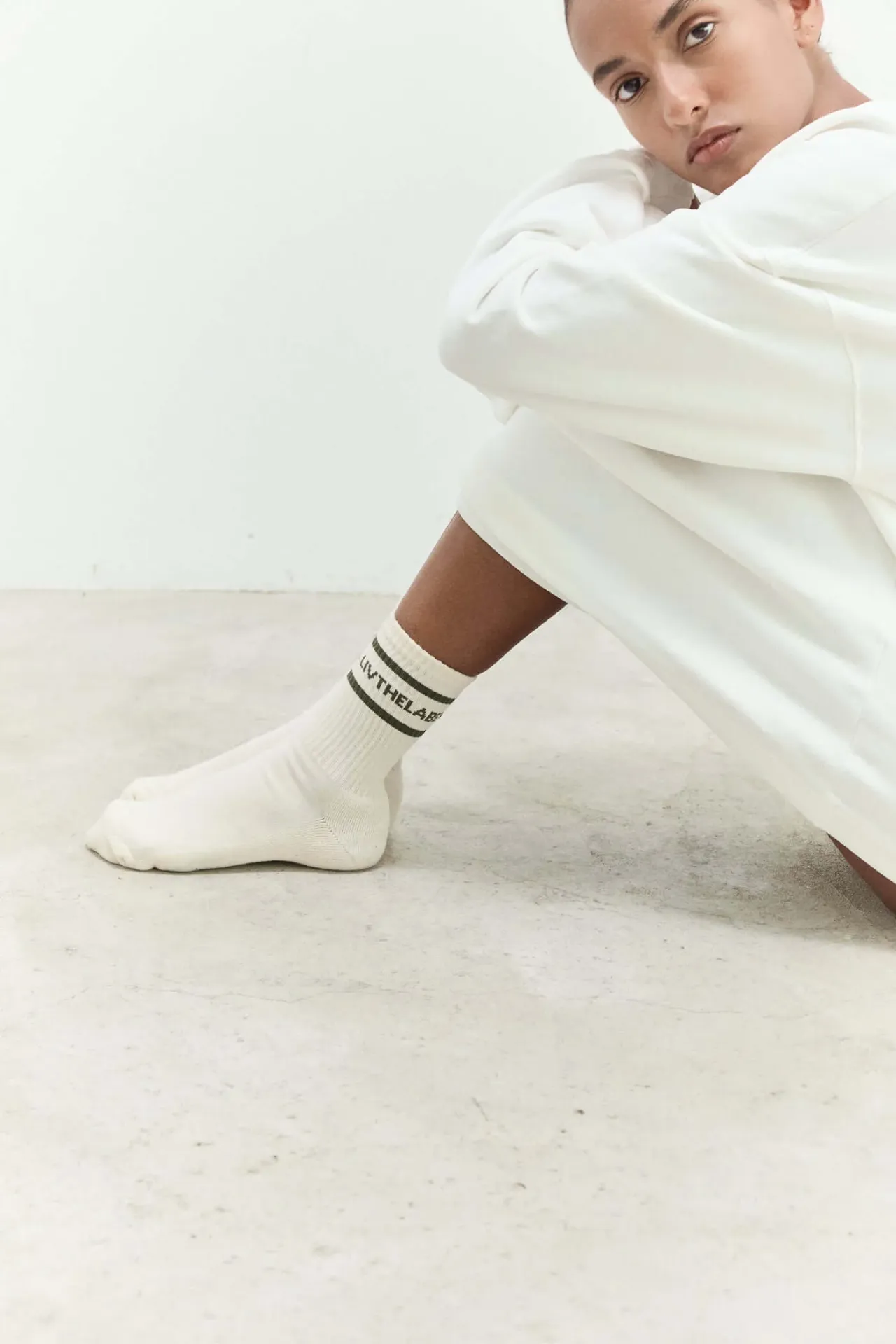 LIVTHELABEL Chaussettes Ecru Chocolat Taille Unique